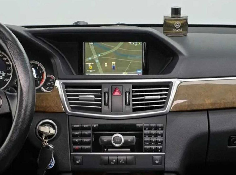 벤츠 E 클래스 E300 엘레강스 사진 14