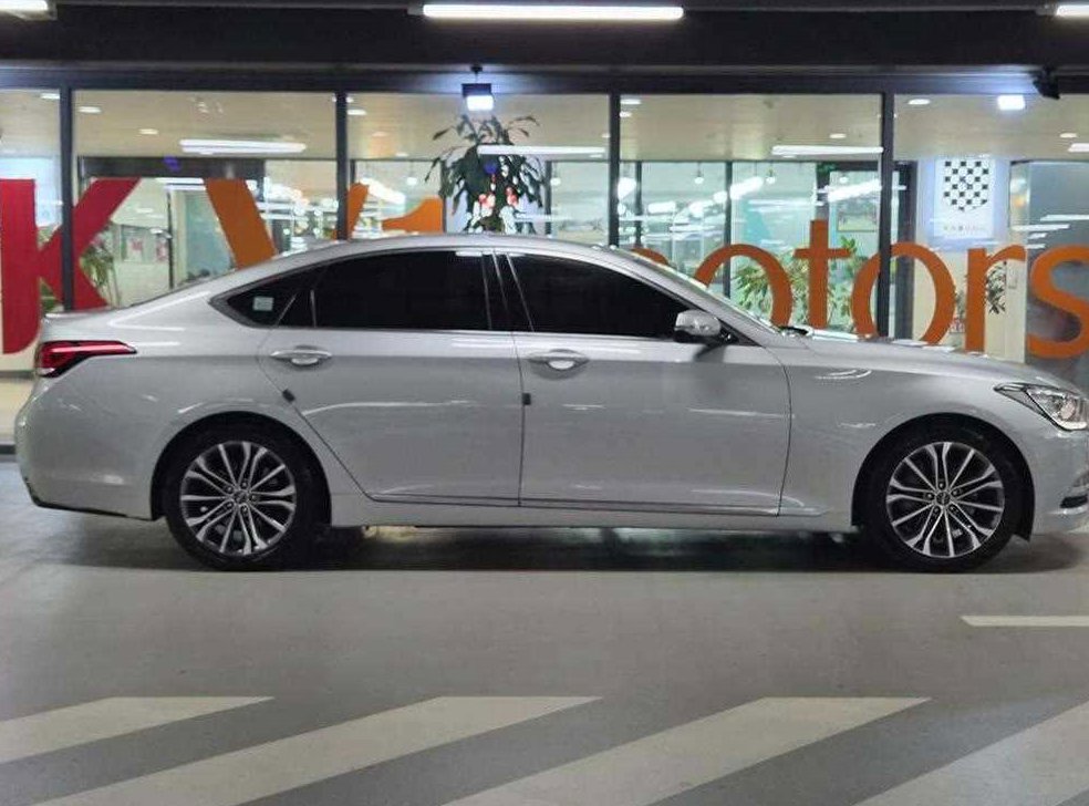 현대 제네시스 G330 프리미엄 AWD 사진 3
