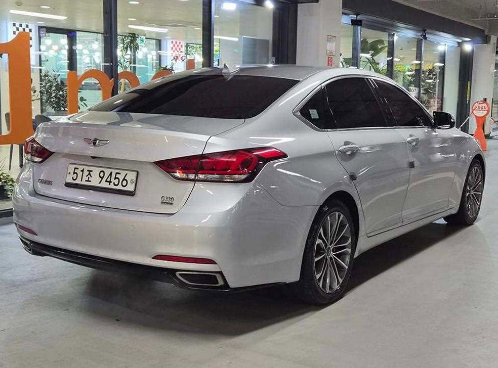 현대 제네시스 G330 프리미엄 AWD 사진 4