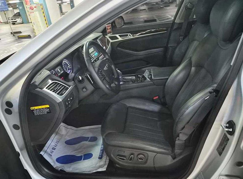 현대 제네시스 G330 프리미엄 AWD 사진 6