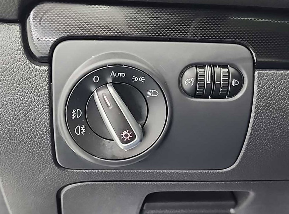 폭스바겐 골프 2.0 TDI 사진 17