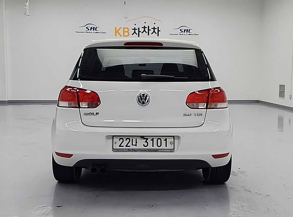 폭스바겐 골프 2.0 TDI 사진 3