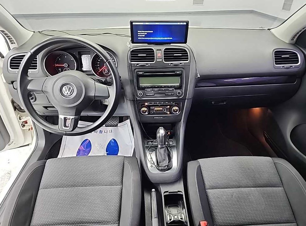 폭스바겐 골프 2.0 TDI 사진 7