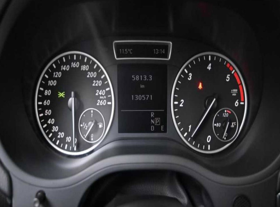 벤츠 B 클래스 (MY B) B200 CDI 사진 8