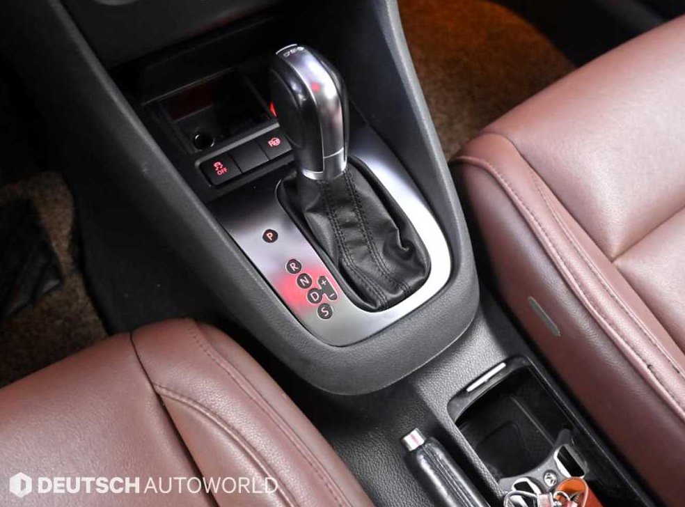 폭스바겐 골프 1.4 TSI 사진 9