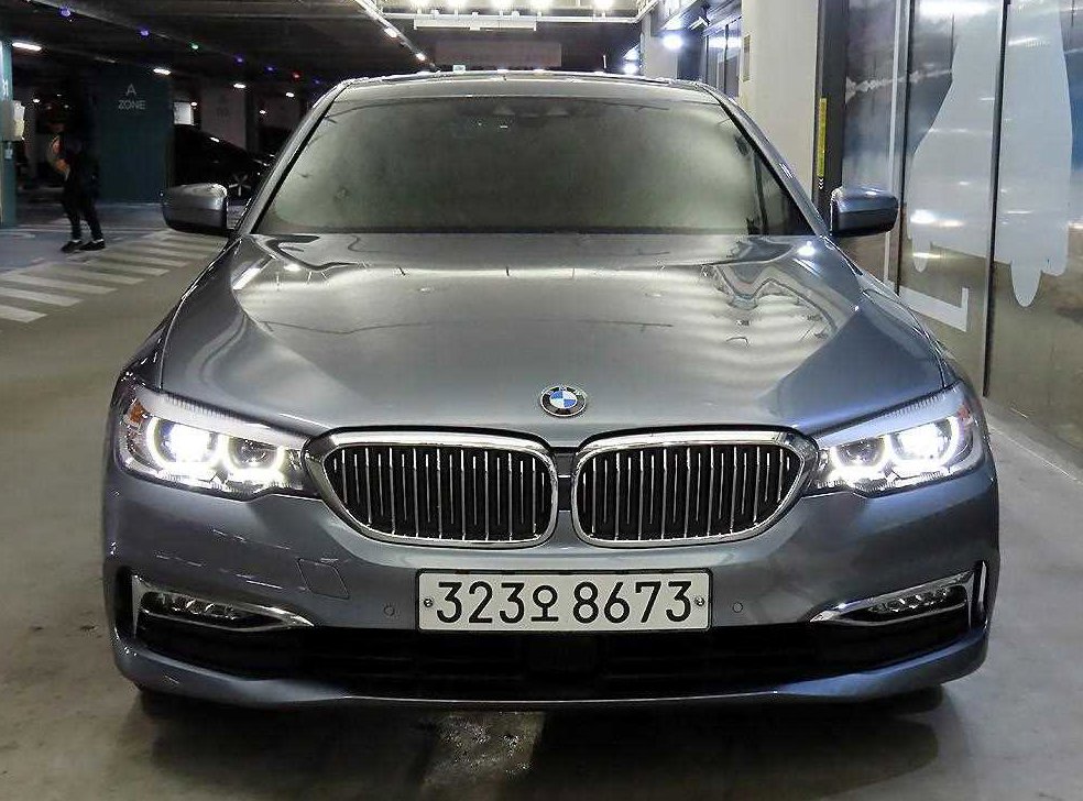 BMW 5시리즈 520i 럭셔리 사진 2