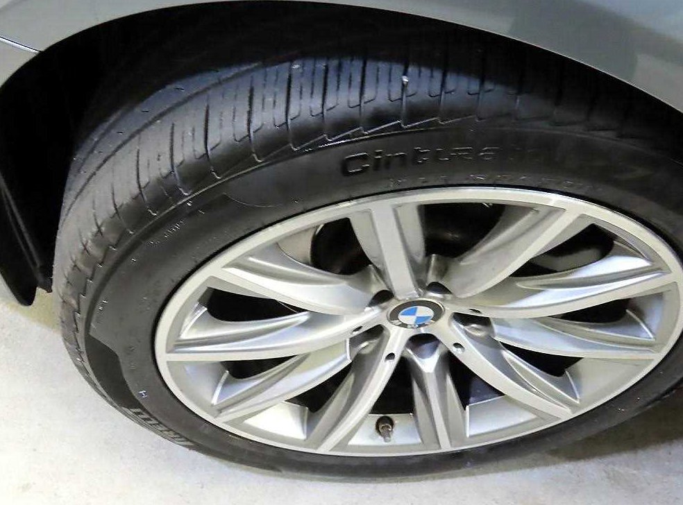 BMW 5시리즈 520i 럭셔리 사진 20