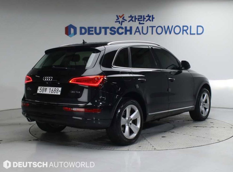 아우디 Q5 35 TDI 콰트로 다이나믹 사진 2
