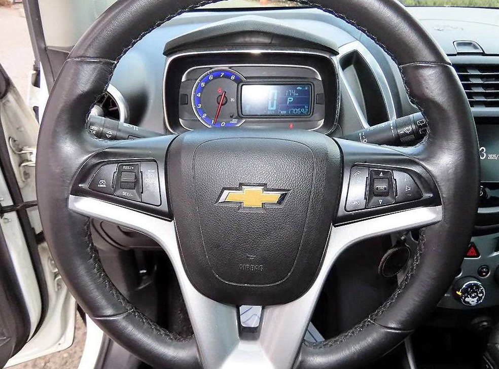 쉐보레 트랙스 1.4 LTZ 사진 8