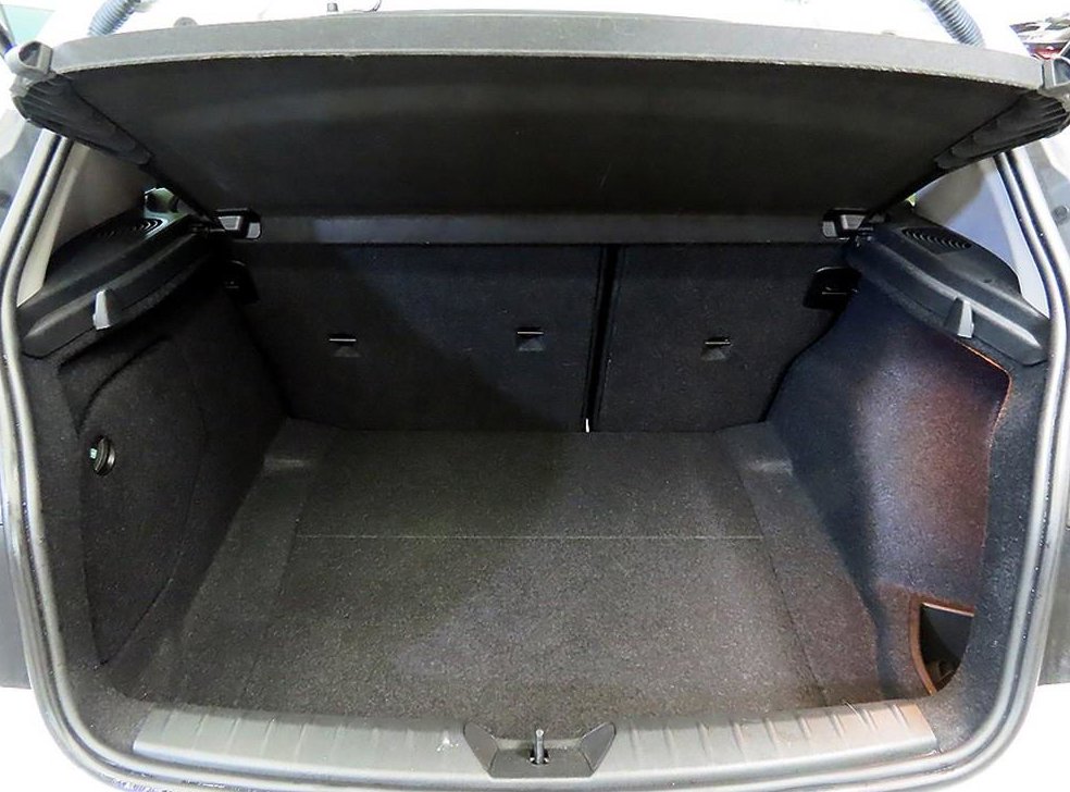 BMW 1시리즈 118d 스포츠 사진 18