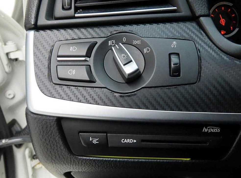 BMW 5시리즈 520d 사진 12