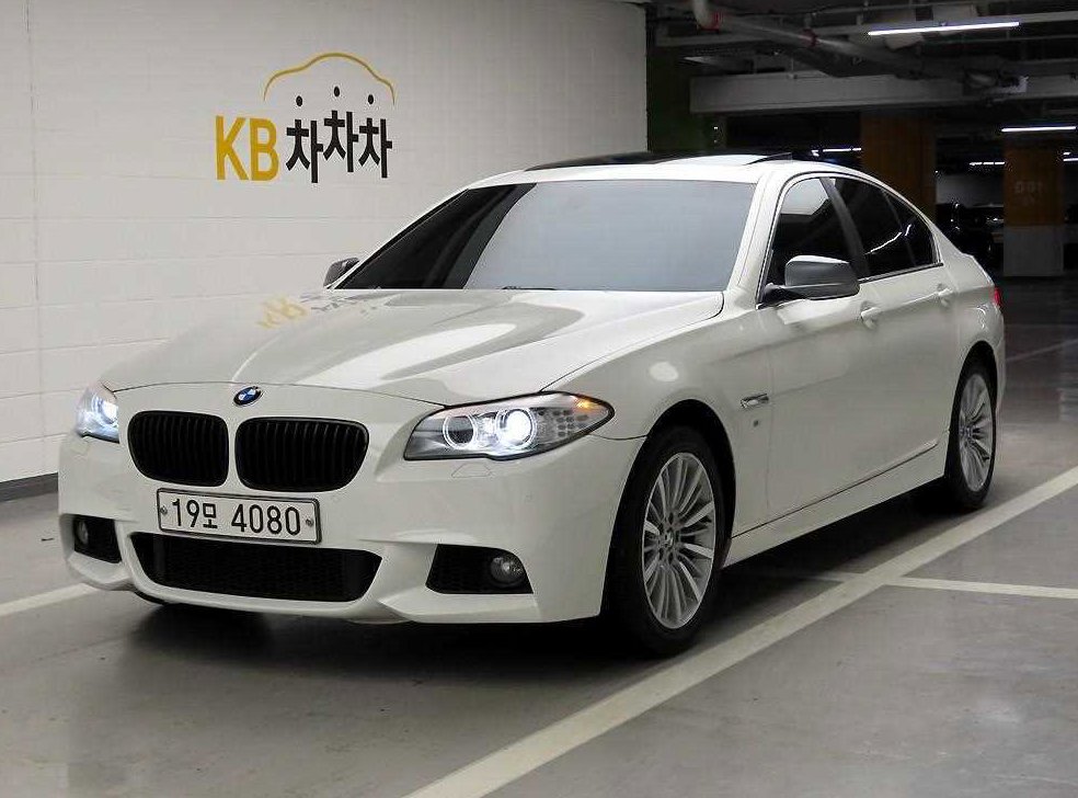 BMW 5시리즈 520d 사진 2