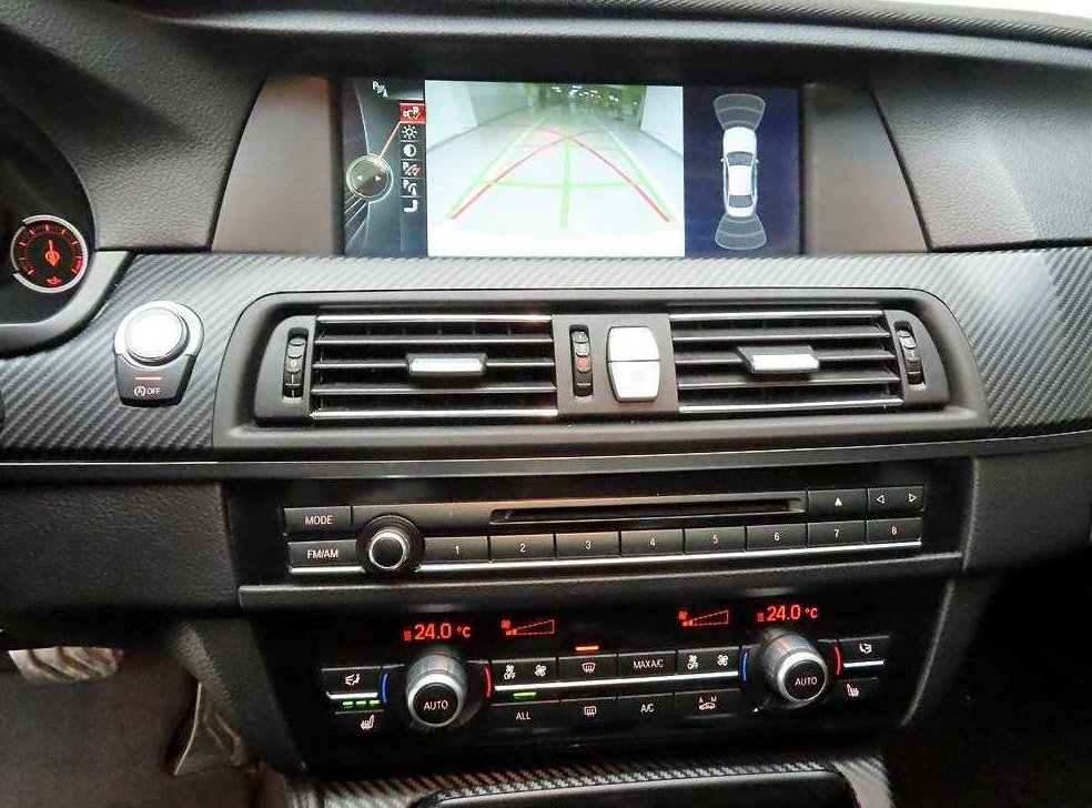 BMW 5시리즈 520d 사진 9