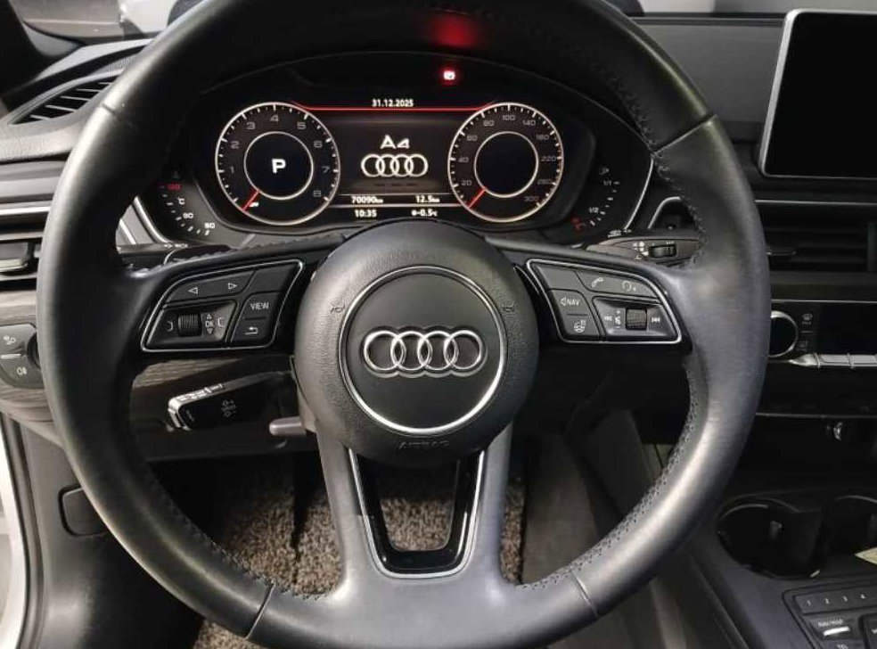 아우디 A4 40 TFSI 프리미엄 사진 11