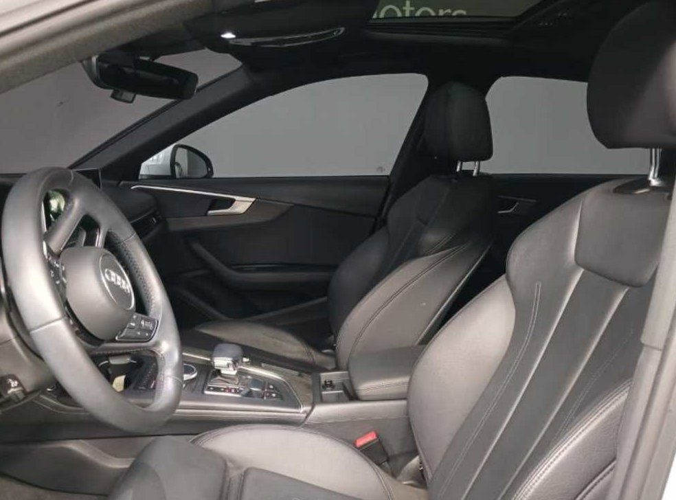 아우디 A4 40 TFSI 프리미엄 사진 7