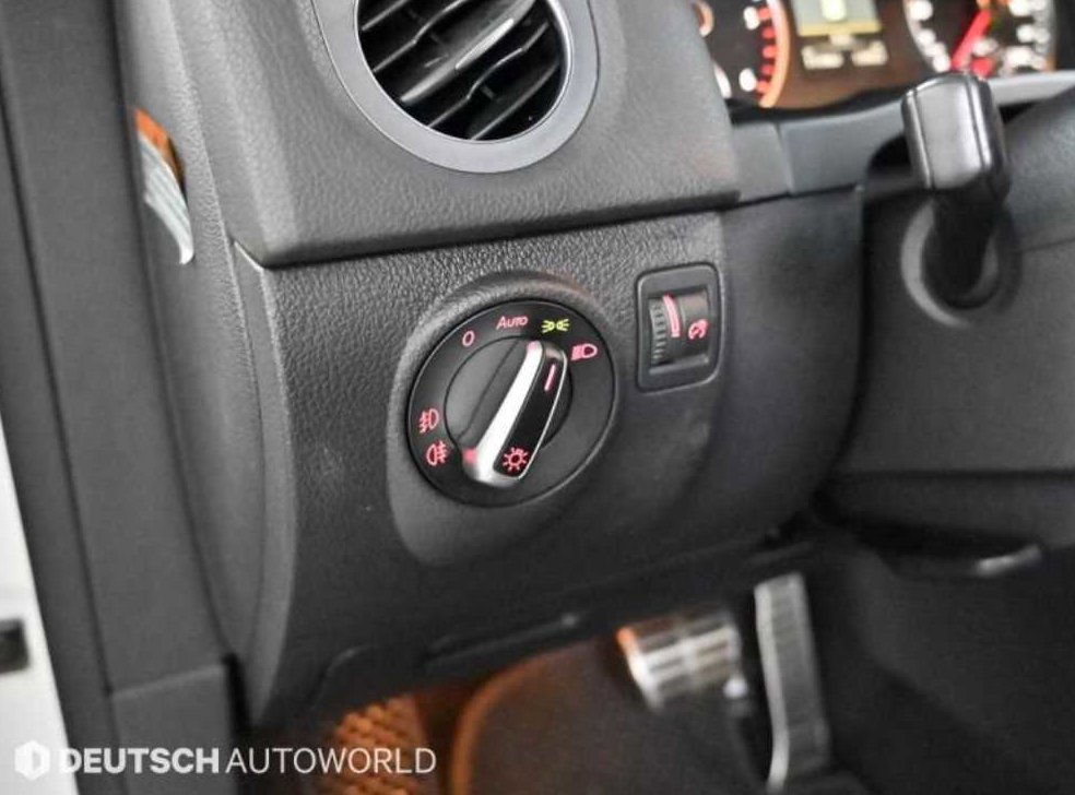 폭스바겐 티구안 2.0 TDI R-라인 사진 16
