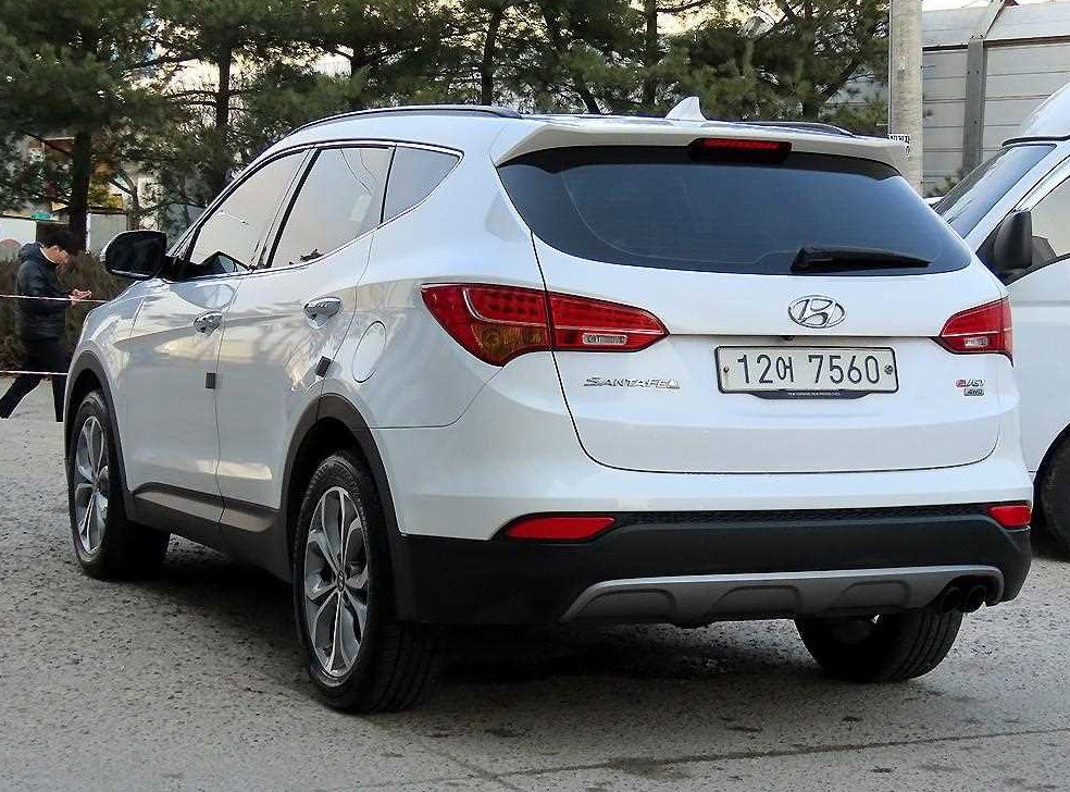 현대 싼타페 디젤 4WD 2.0 익스클루시브 사진 3