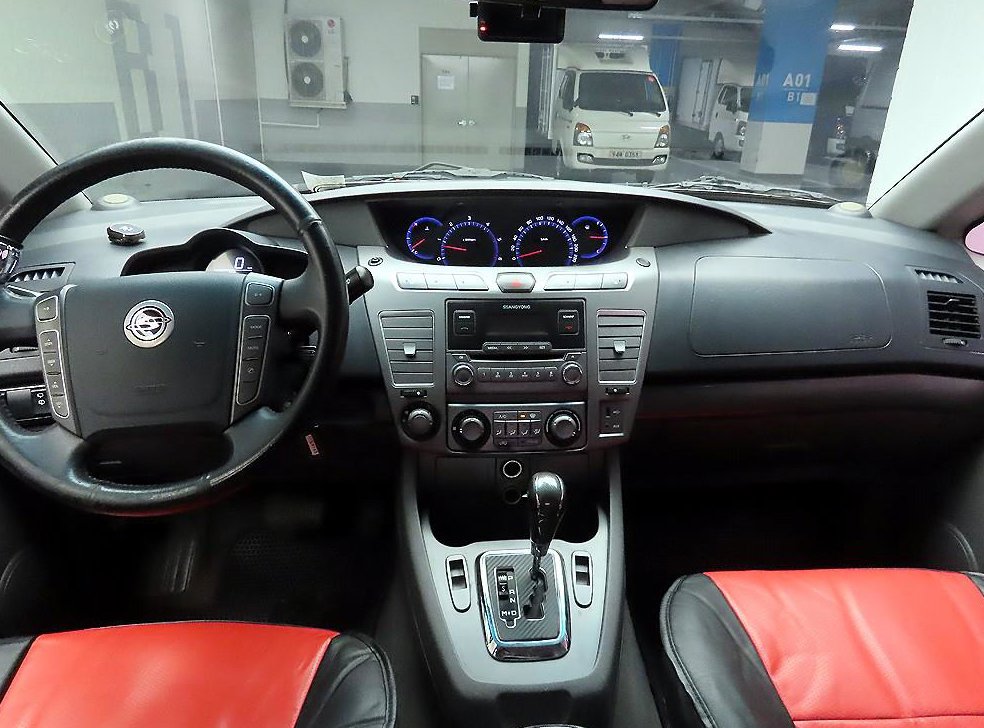 KG모빌리티(쌍용)  코란도 4WD GT 사진 8