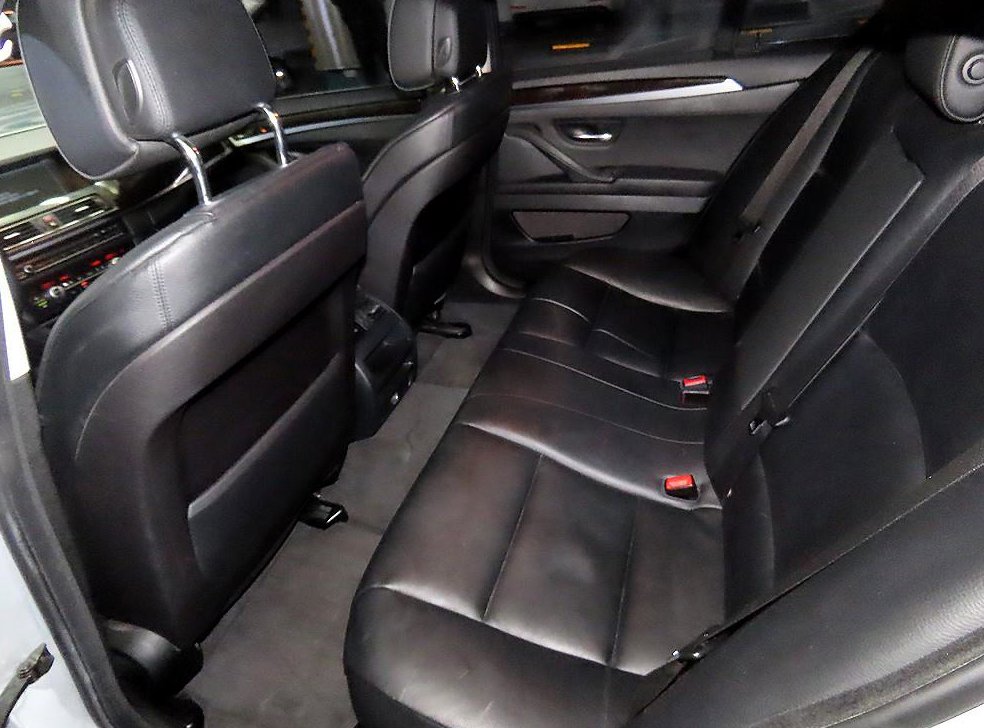 BMW 5시리즈 520d 사진 7
