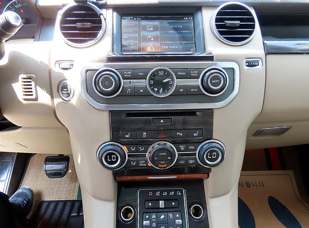 랜드로버 디스커버리 3.0 SDV6 HSE 사진 12