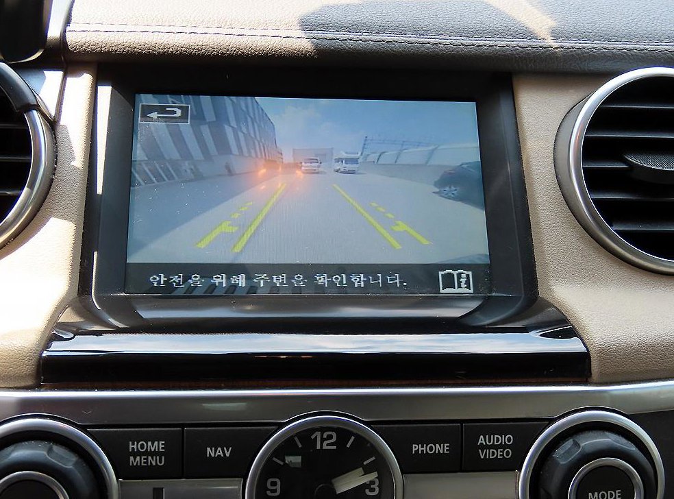 랜드로버 디스커버리 3.0 SDV6 HSE 사진 14