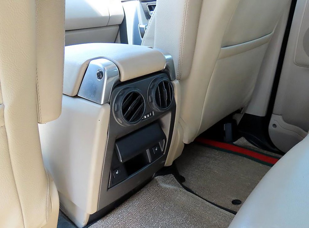 랜드로버 디스커버리 3.0 SDV6 HSE 사진 16