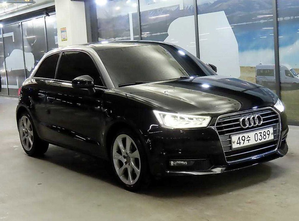 아우디 A1 30 TDI