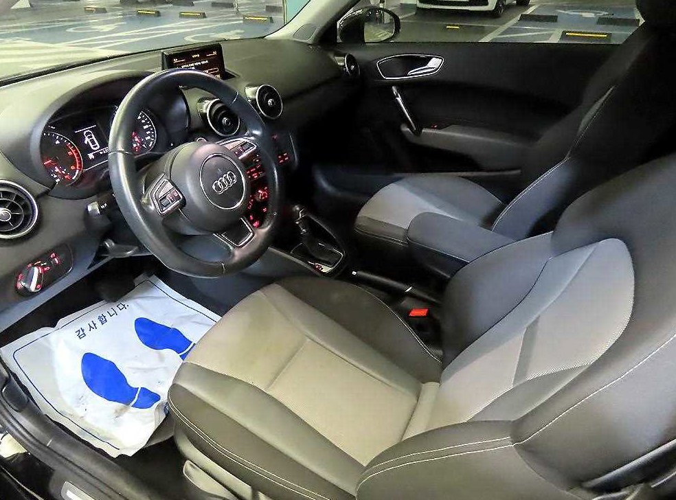 아우디 A1 30 TDI 사진 7