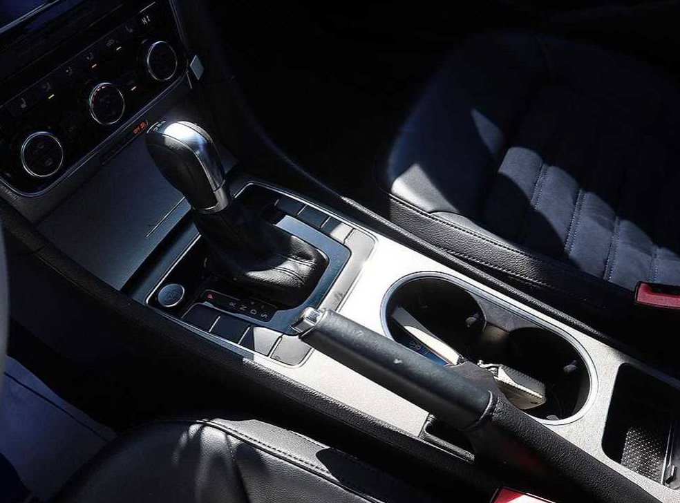 폭스바겐 파사트 2.0 TDI 사진 12