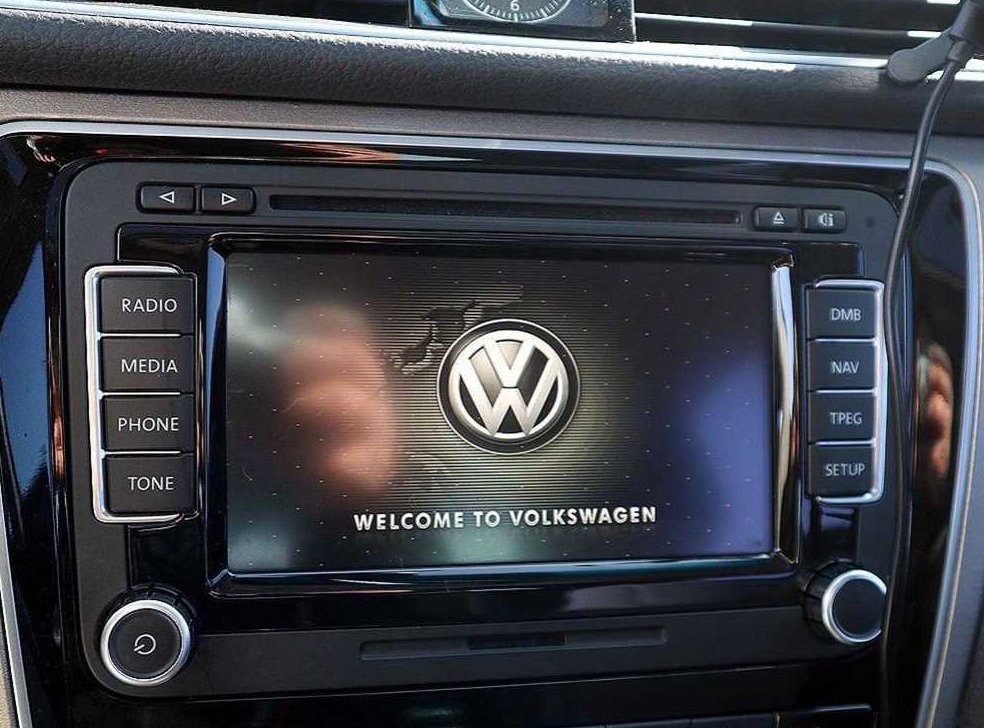 폭스바겐 파사트 2.0 TDI 사진 15