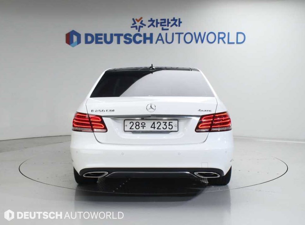 벤츠 E 클래스 E250 CDI 4MATIC 사진 4