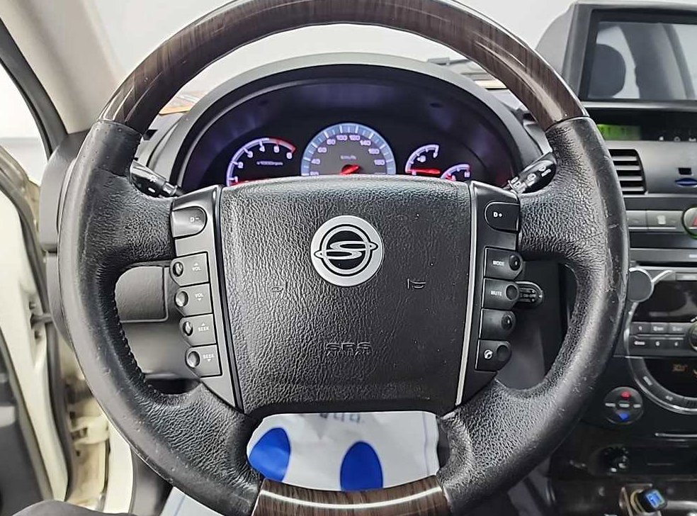 KG모빌리티(쌍용)  렉스턴 RX4 2WD 사진 9