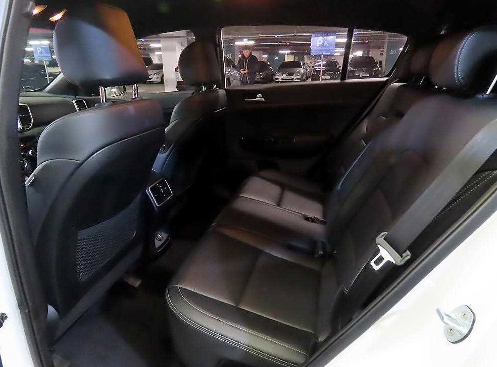 기아 스포티지 2.0 디젤 2WD 사진 7