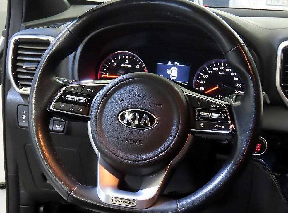 기아 스포티지 2.0 디젤 2WD 사진 8