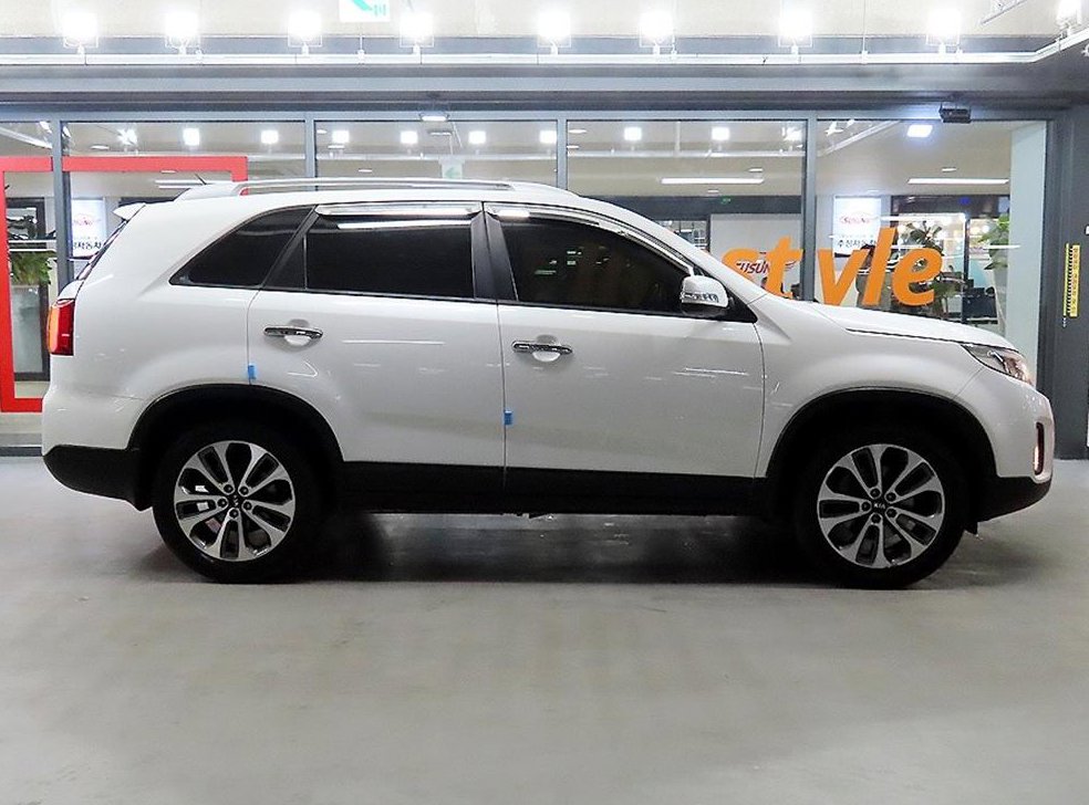 기아 쏘렌토 2WD 2.0 TLX 사진 3