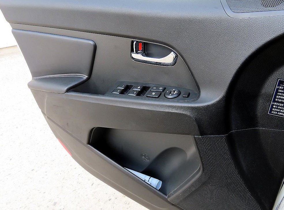기아 스포티지 2WD TLX 사진 14