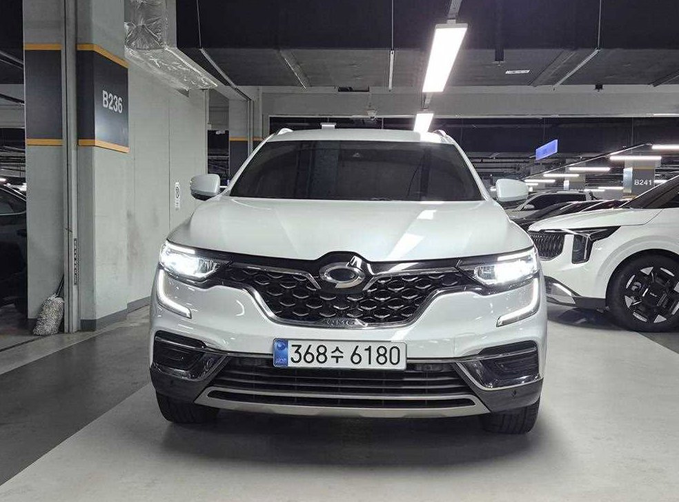 르노코리아(삼성) QM6 2.0 LPe RE 시그니처 2WD 사진 2