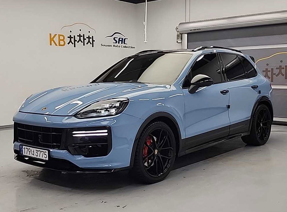 포르쉐 카이엔 4.8 GTS