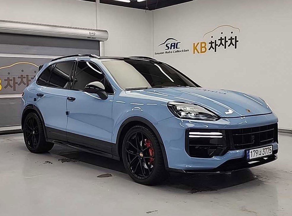 포르쉐 카이엔 4.8 GTS 사진 4