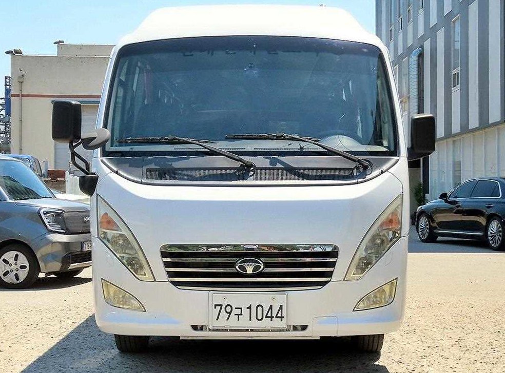 중대형버스 중형대우버스 레스타 20인 사진 2