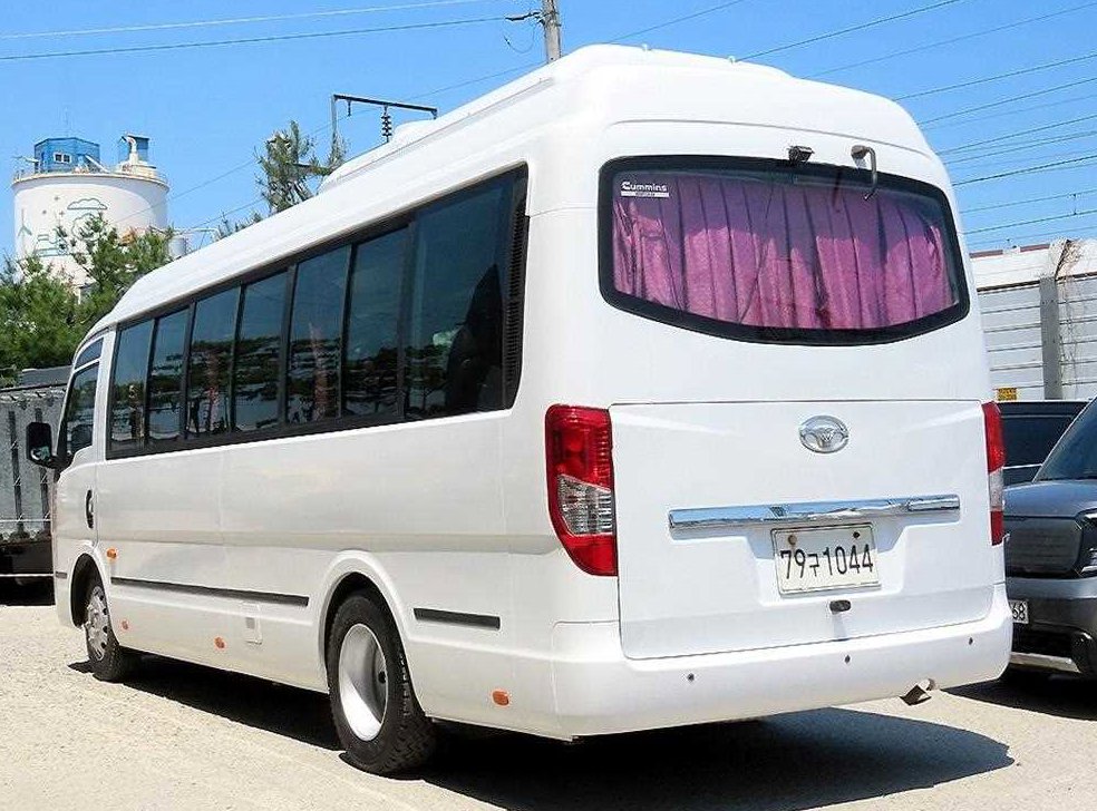 중대형버스 중형대우버스 레스타 20인 사진 3