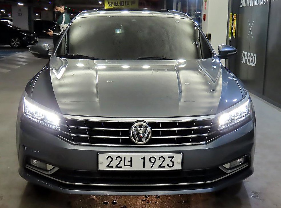 폭스바겐 파사트 2.0 TSI 사진 2
