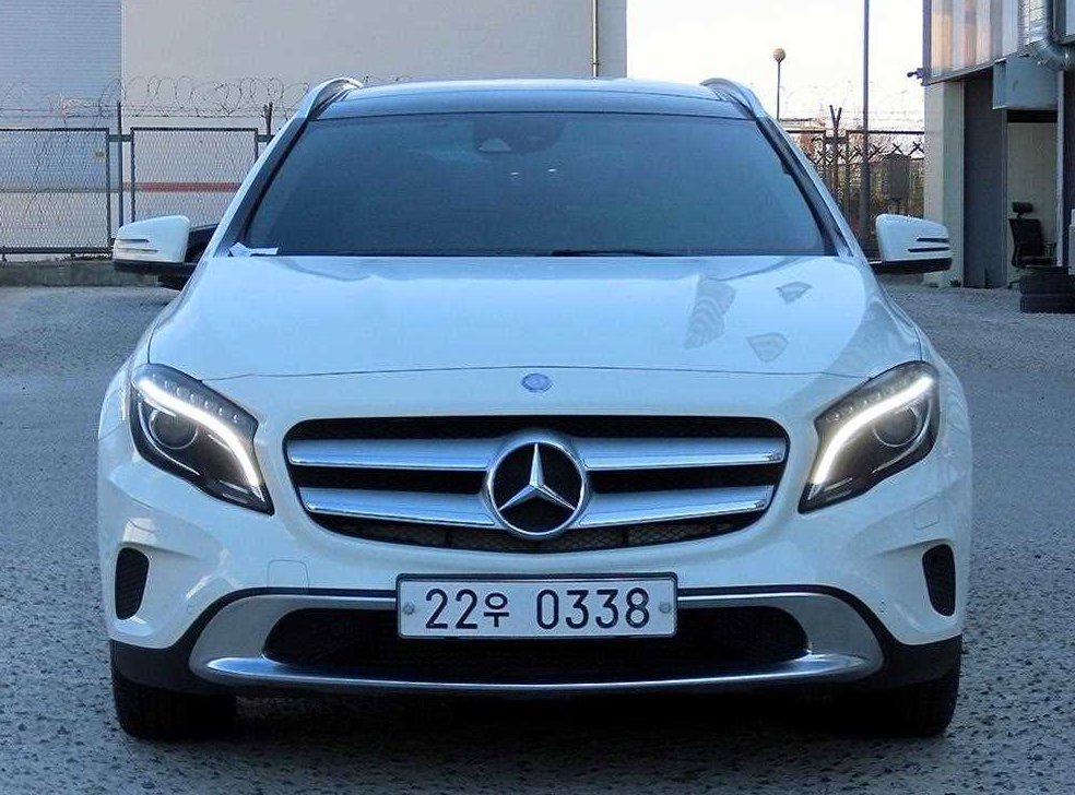 벤츠 GLA 클래스 GLA200 D 4MATIC