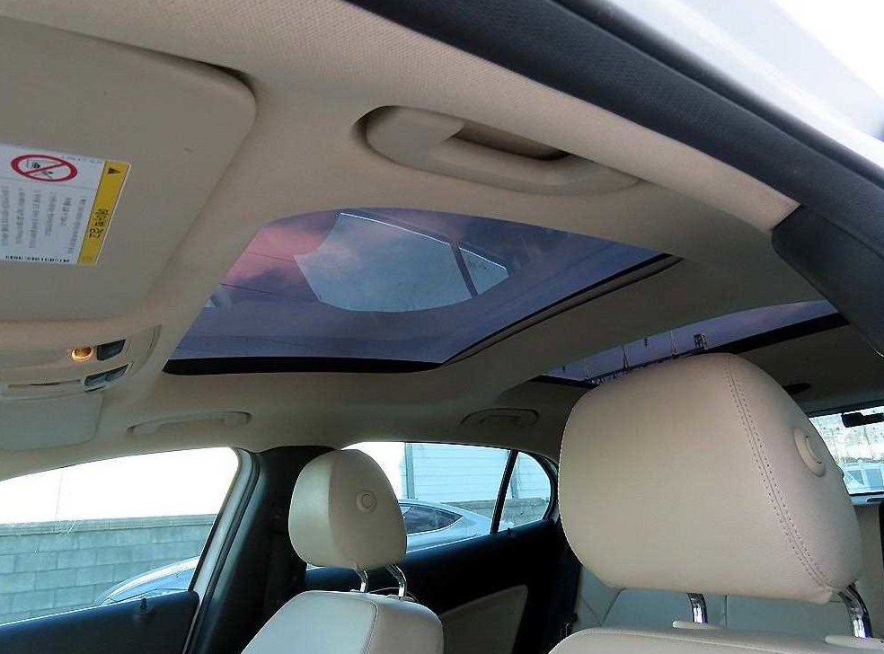 벤츠 GLA 클래스 GLA200 D 4MATIC 사진 16