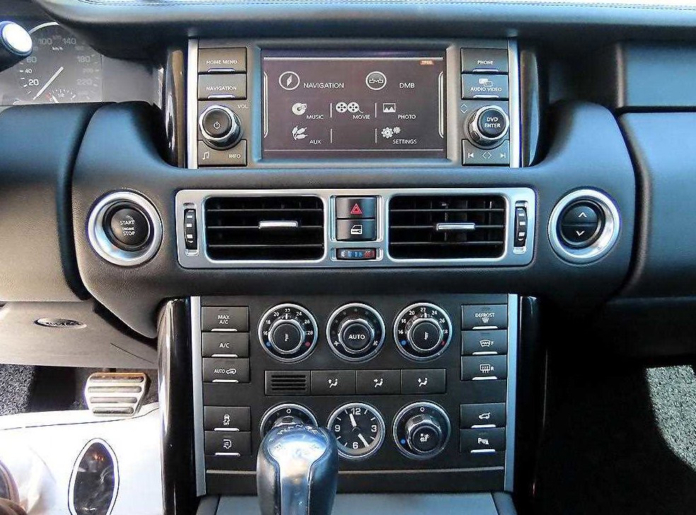 랜드로버 레인지로버 V8 5.0 SUPERCHARGED 사진 11