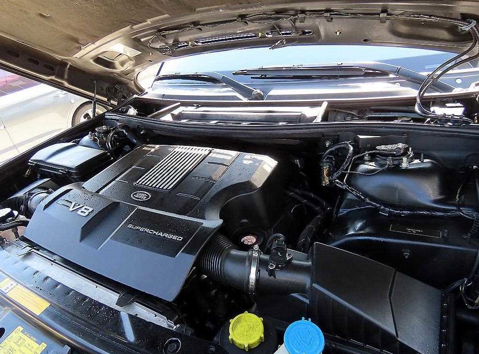 랜드로버 레인지로버 V8 5.0 SUPERCHARGED 사진 18