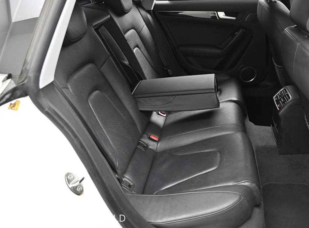 아우디 A5 2.0 TDI 콰트로 다이나믹 스포츠백 사진 12