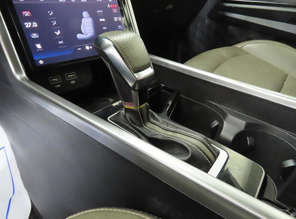 KG모빌리티(쌍용)  토레스 1.5 GDI-T 2WD 사진 9