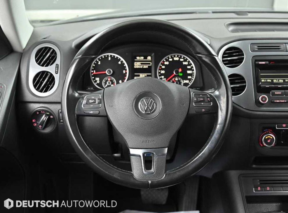 폭스바겐 티구안 2.0 TDI 컴포트 사진 13