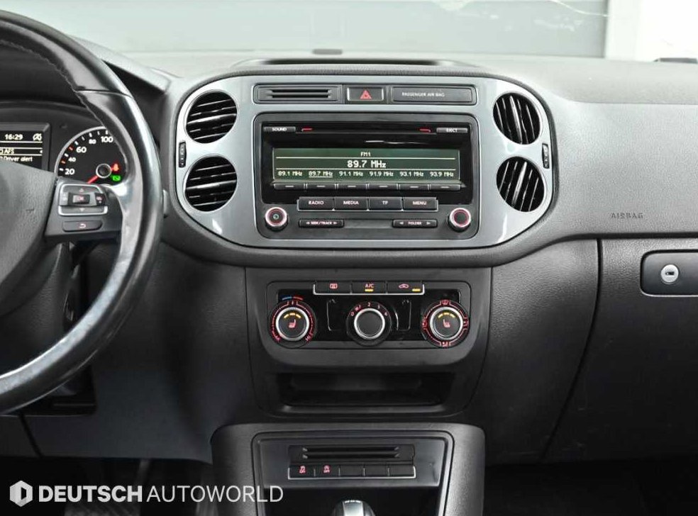 폭스바겐 티구안 2.0 TDI 컴포트 사진 14
